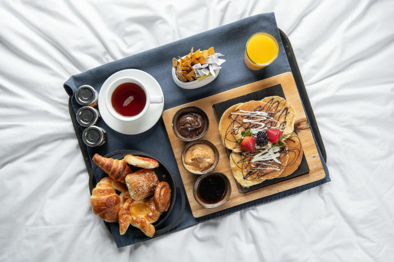 Radisson Blu Hotel, Burajda Kültér fotó