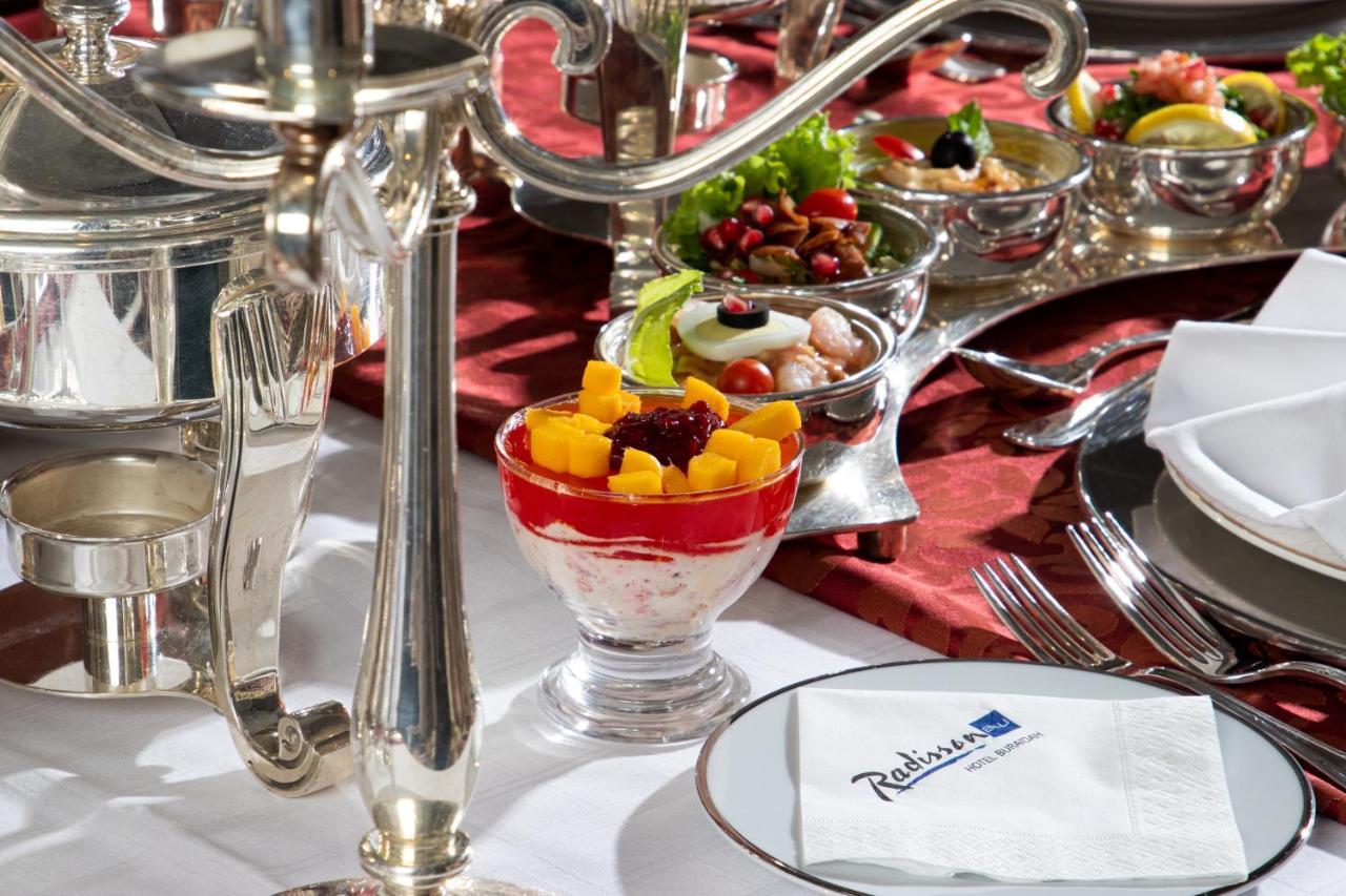 Radisson Blu Hotel, Burajda Kültér fotó