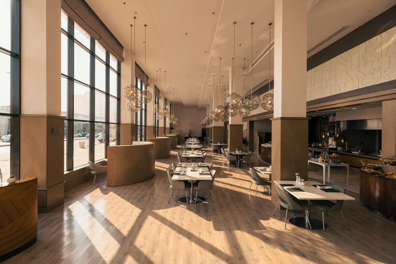 Radisson Blu Hotel, Burajda Kültér fotó