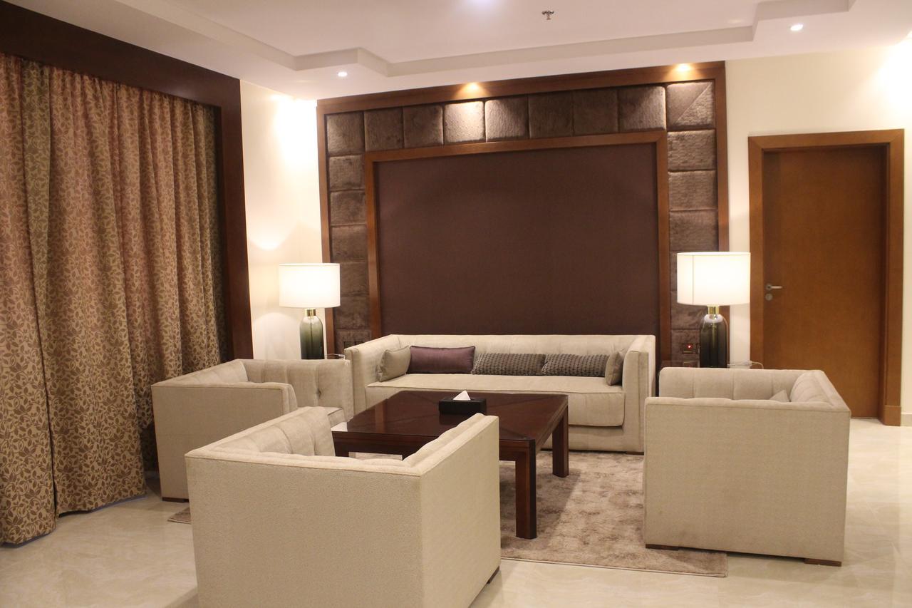 Radisson Blu Hotel, Burajda Kültér fotó
